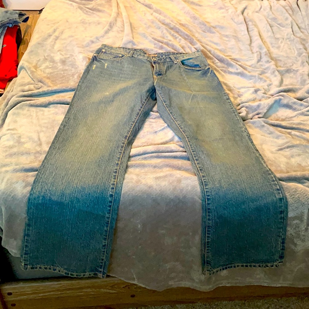 Blue jeans, never worn, in great condition.